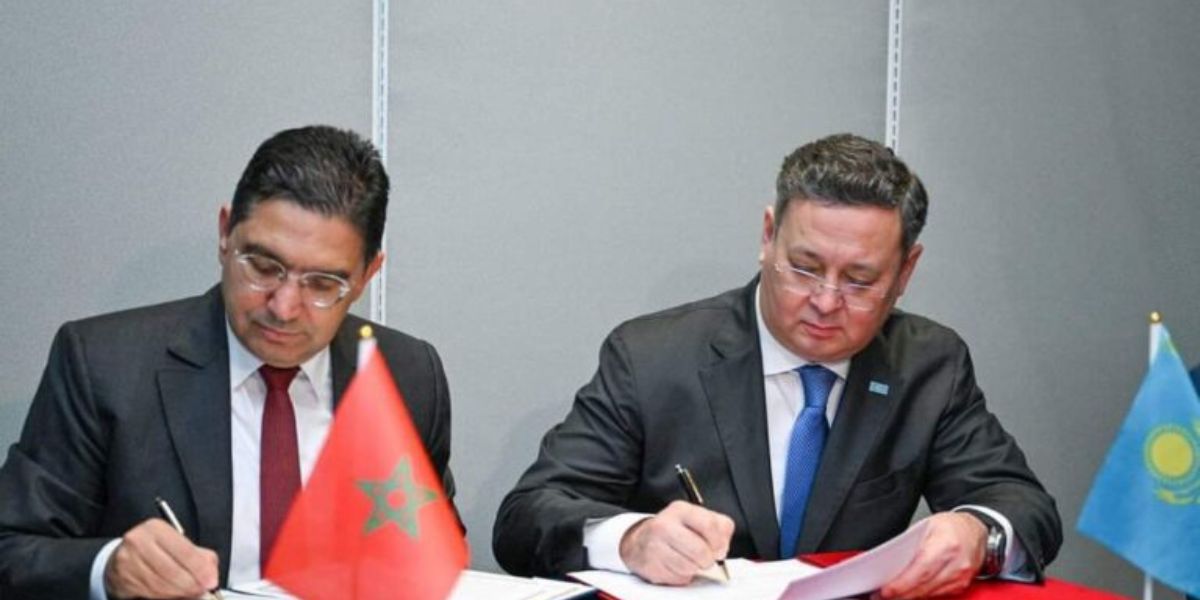 المغرب وكازاخستان يتفقان رسميا على الإعفاء من التأشيرة