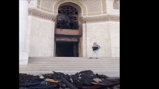 إحراق مبنى البريد المركزي الجزائري لإتلاف الزخرفة المغربية