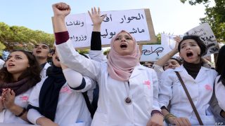 تأجيل جلسة محاكمة طلبة الطب المتابعين في حالة سراح