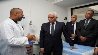 وزير الصحة و والي سعيد زنيبر يعطيان انطلاق خدمات مصالح حيوية بمستشفى الحسن الثاني بفاس