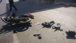 اصطدام دراجتين ناريتين يتسبب في مصرع شخص وإصابة 3 آخرين بالبيضاء