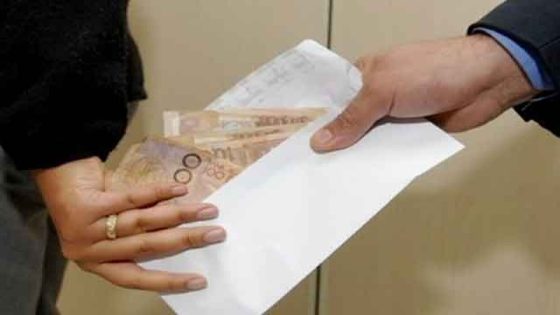 رشوة 2000 درهم مقابل تسهيل الحصول على شهادة إدارية لعقار تطيح بنائب بالجماعة سلالية بشيشاوة