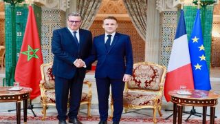 الرئيس الفرنسي إيمانويل ماكرون يستقبل عزيز أخنوش
