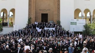 احتقان غير مسبوق.. المحامون يدخلون في توقف وطني احتجاجا على وزير العدل
