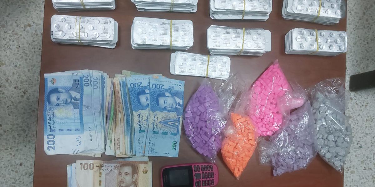 توقيف قاصر وآخرين بتهمة ترويج المخدرات بطنجة