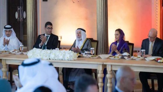 حاكم إمارة الشارقة يستقبل مهدي بنسعيد