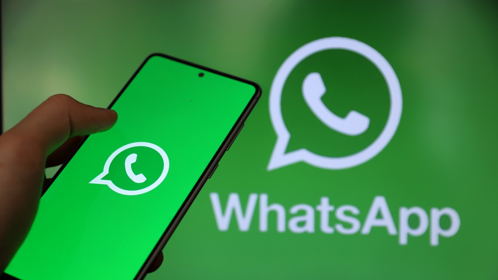 واتساب يفاجئ مستخدميه بميزة جديدة في تحديثه