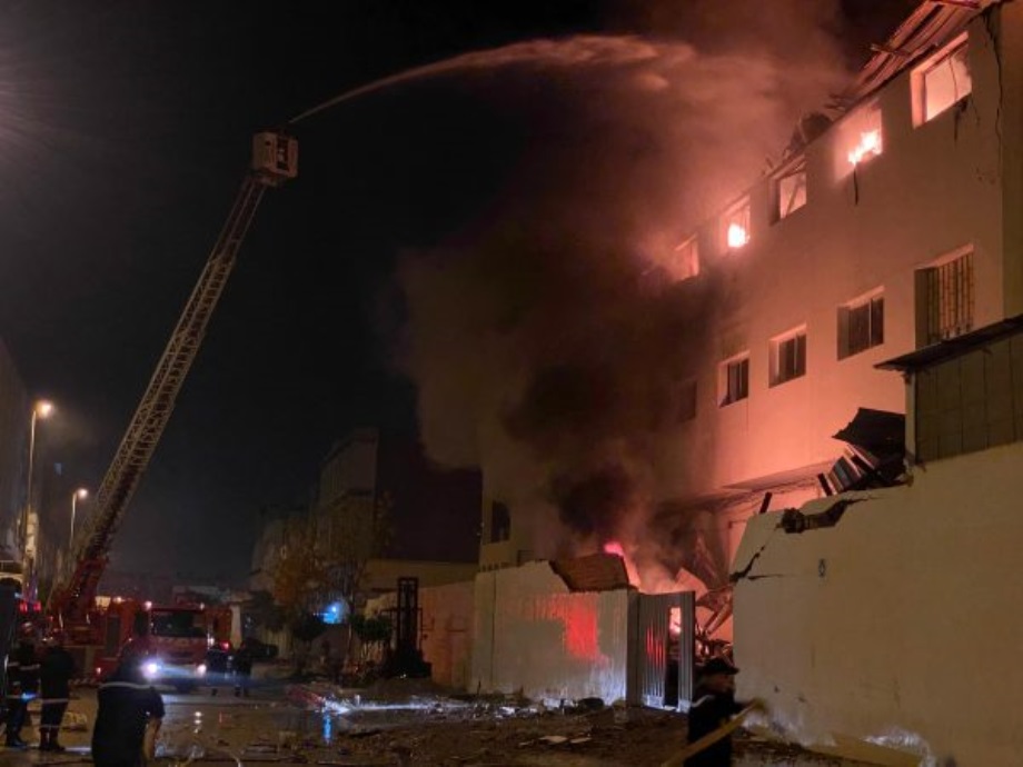 اندلاع حريق مهول بمصنع للنسيج في طنجة