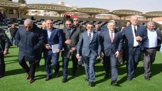 والي جهة الشرق يعلن عن انتهاء أشغال تجديد الملعب البلدي بوجدة