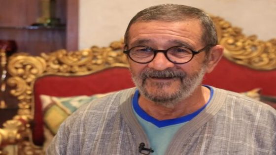 جلالة الملك يعزي أفراد أسرة المرحوم الفنان مصطفى الزعري