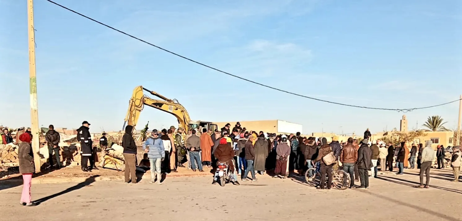 الوالي خطيب لهبيل يأمر بهدم أشهر سوق أسبوعي بوجدة “سوق سيدي يحيى” الذي كان يحتل ملكية خاصة