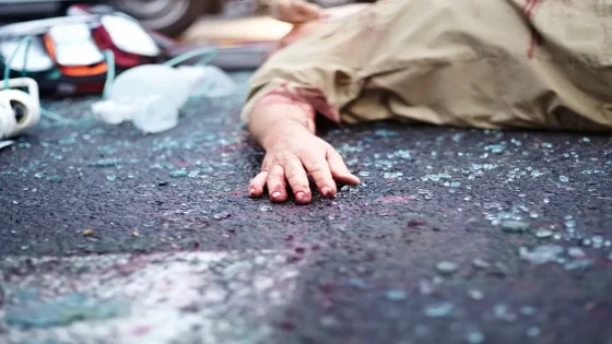 جريمة قتل مروعة تهز حي العزيب في أكادير: شاب يقتل والده الستيني