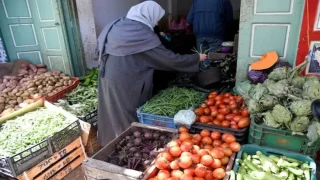 ارتفاع جديد في أسعار الخضر بالمغرب بسبب تقلبات السوق والمناخ