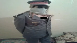 أجودان فالدرك وقف جوج قاصرات كانو كيرتاديو زي الدرك الملكي في الفنيدق ما معروفش المصدر دبالو