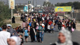 تهجير سكان غزة : الحل البديل ممكن ! ادخلوهم إلى اسرائيل