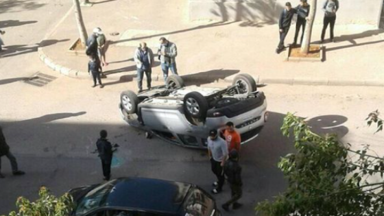 حادثة سير مروعة في حي الحسني بالدار البيضاء إثر انقلاب سيارة