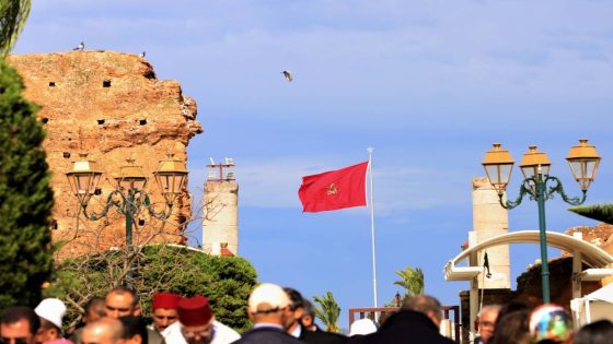 تقديم وثيقة المطالبة بالاستقلال خطوة مضيئة في النضال الوطني من أجل الاستقلال