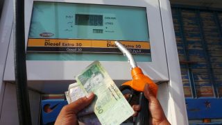 ارتفاع طفيف في أسعار المحروقات بالمغرب بسبب تقلبات السوق الدولية