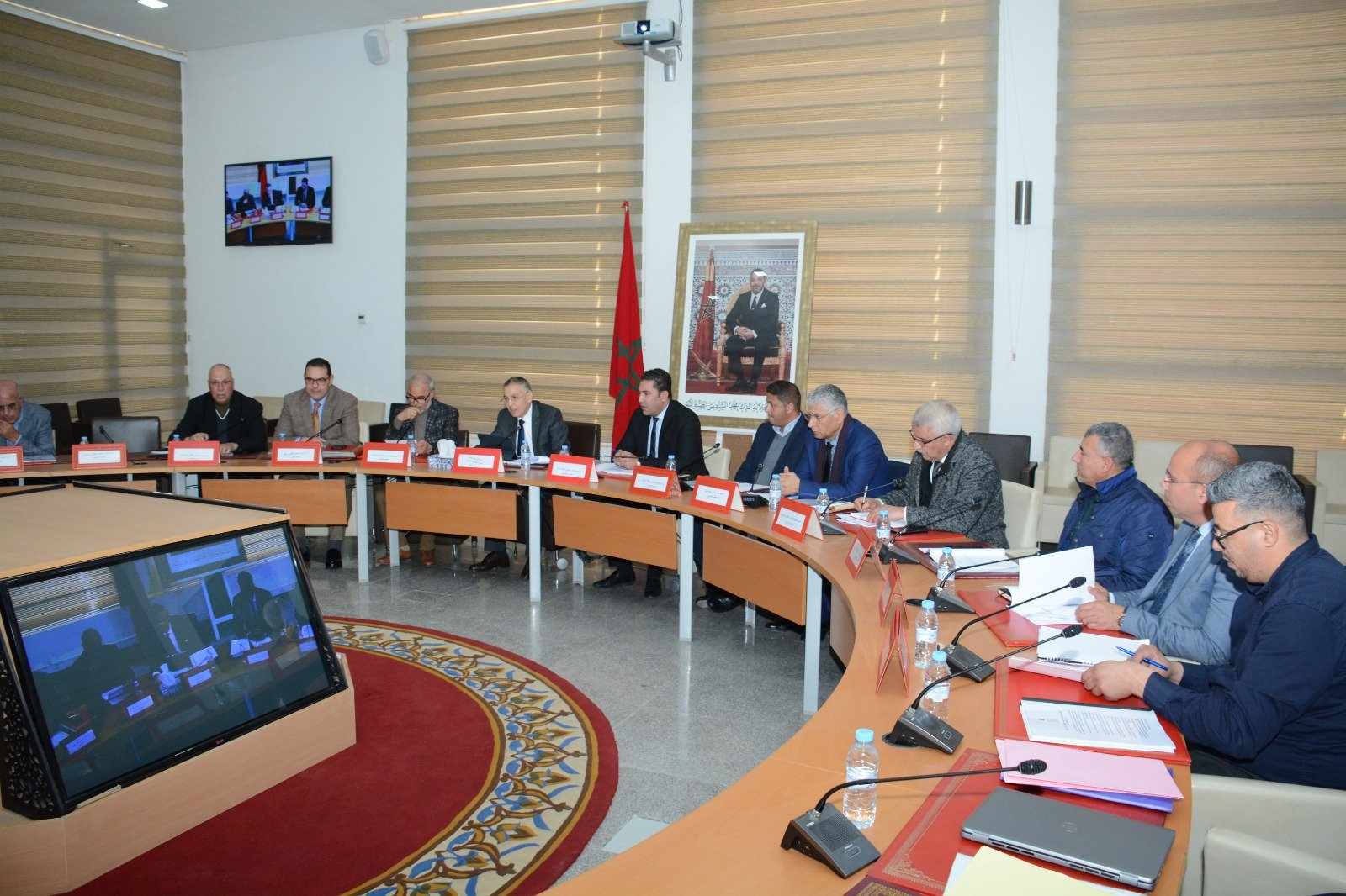 وجدة: مجلس إدارة شركة التنمية الجهوية “خدمات الشرق” يصادق على عدة مشاريع تنموية