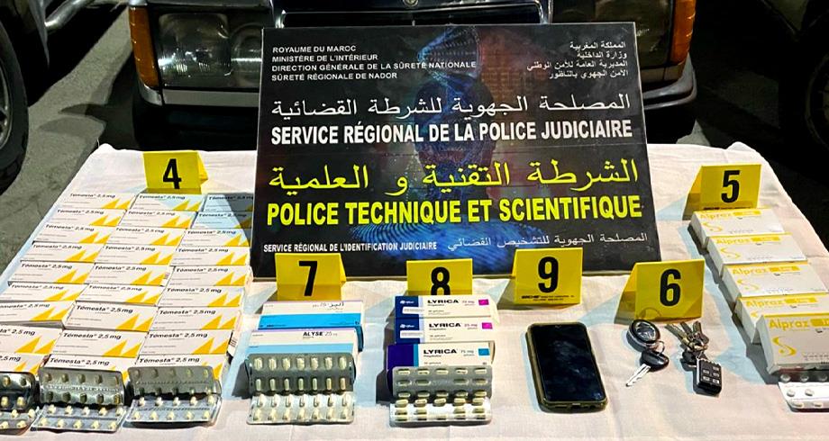 أقراص الهلوسة والنشاط الإجرامي يجر ثلاثة أشخاص لقبضة أمن الناظور