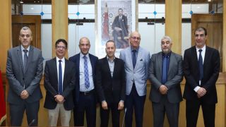 وزارة الصحة تتفق مع النقابات على الزيادة في أجور مهنيين
