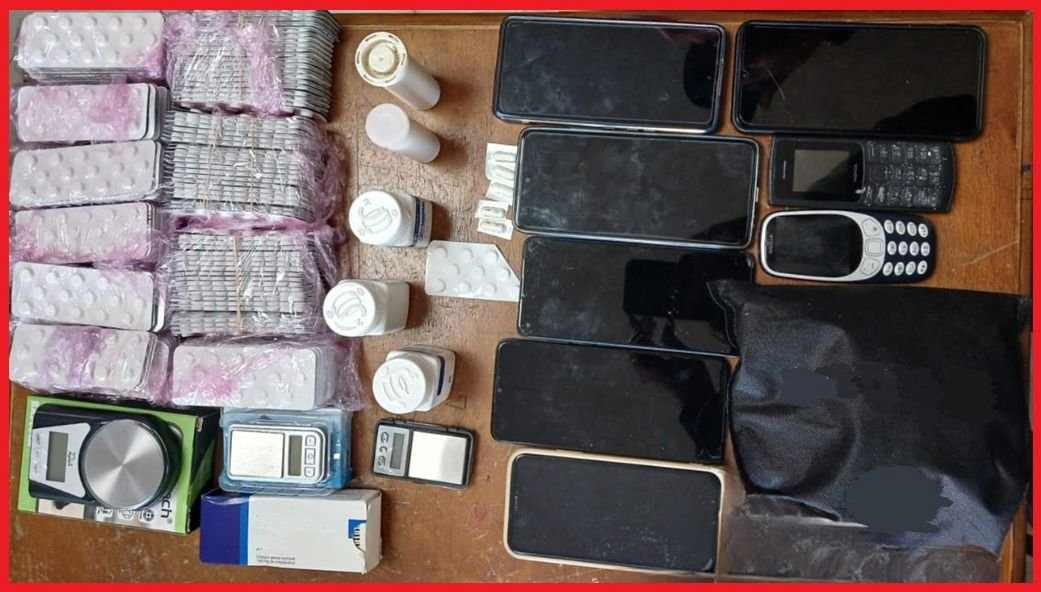 أمن طنجة يطيح ببزناز بعد حجز آلاف الأقراص المخدرة
