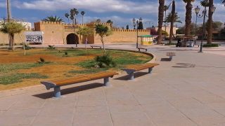 للنهوض بجمالية مدينة وجدة الوالي خطيب لهبيل يصدر تعليمات بالشروع في إصلاح و تهيئة الساحات العمومية