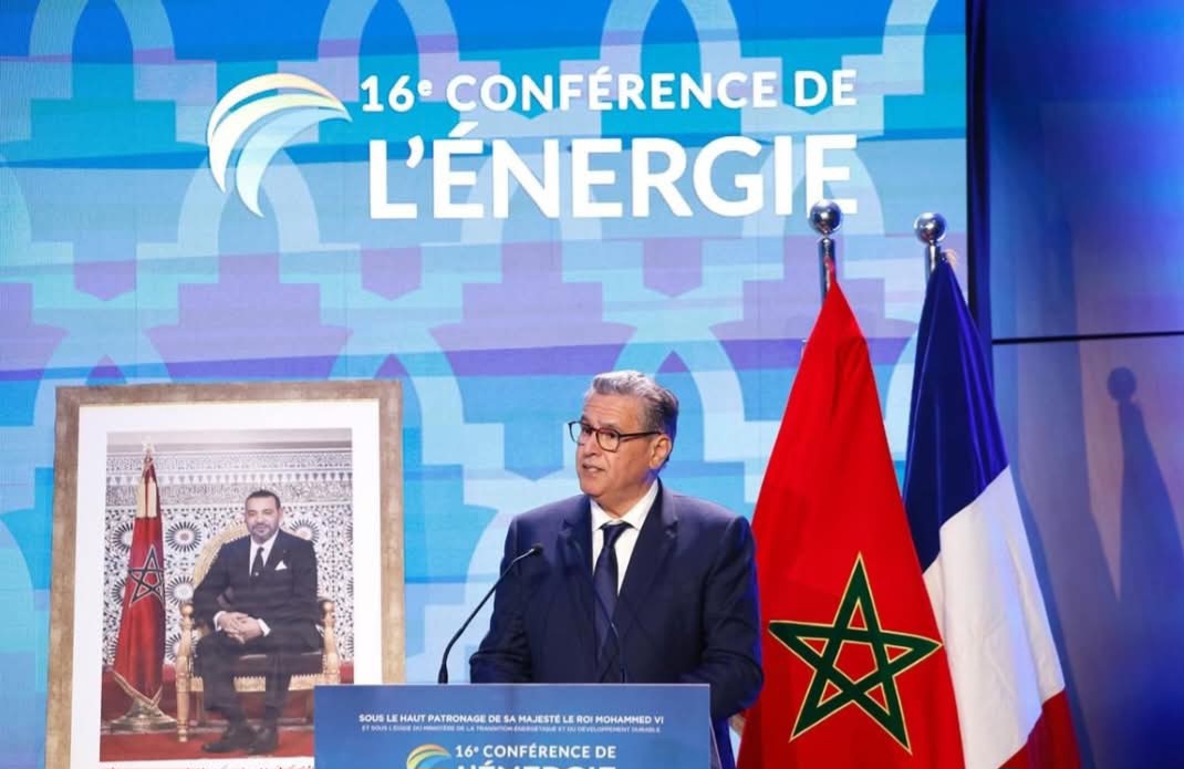 أخنوش: المغرب بقيادة جلالة الملك شرع في خلق تحول طاقي عميق، تدريجي ومستدام