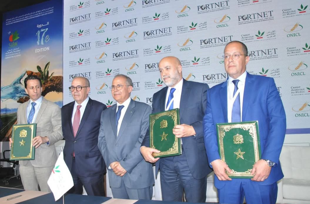 الملتقى الدولي للفلاحة بالمغرب: إبرام شراكة ثلاثية من أجل رقمنة تدبير الكفالات البنكية المتعلقة باستيراد الحبوب والبقوليات