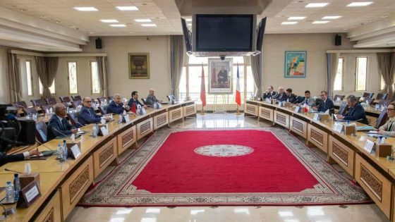 وزير الداخلية يعقد بالرباط اجتماع عمل مع نظيره الفرنسي