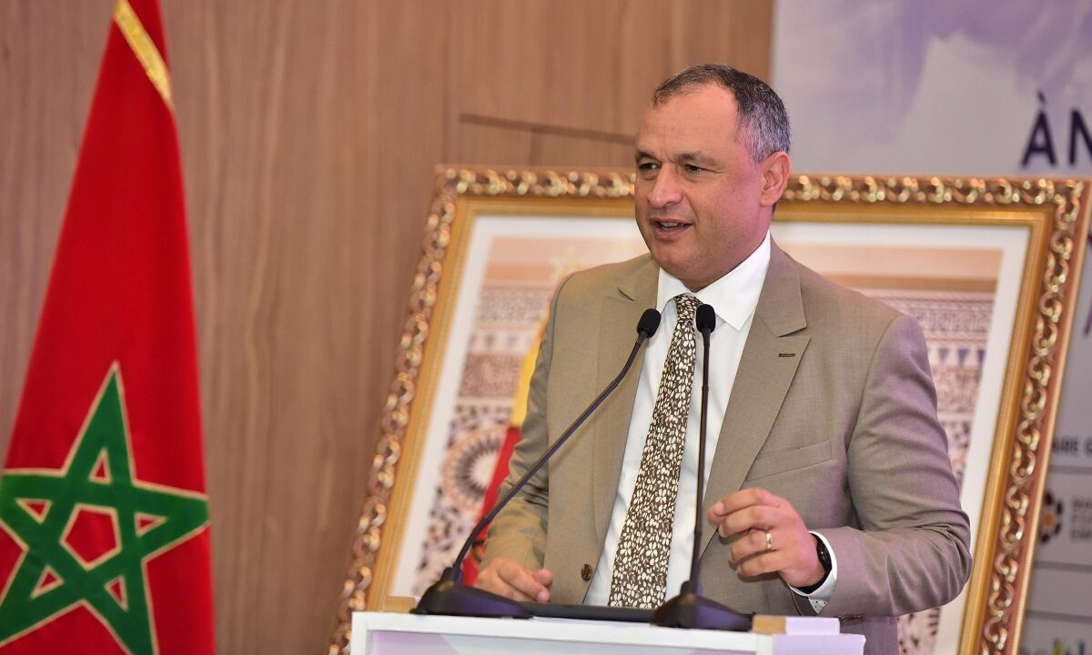 مزور: إزالة الكربون تمر عبر تقليص البصمة غير الطاقية