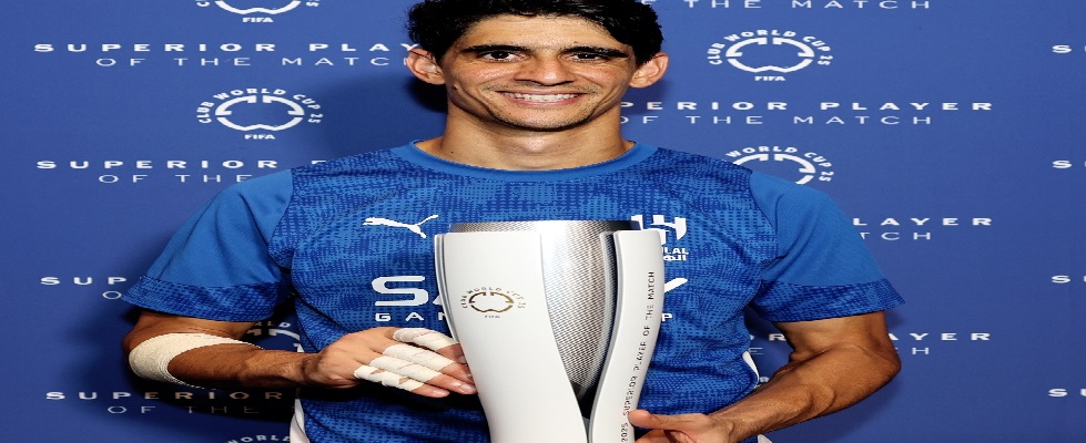 مونديال الأندية .. ياسين بونو يتوج بجائزة رجل مباراة الهلال السعودي وسالزبورغ النمساوي