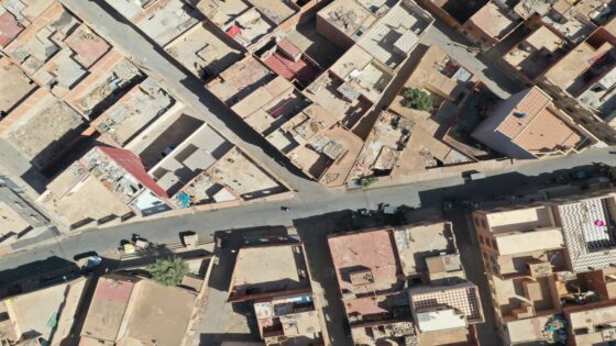 وجدة: انطلاق عمليات مراقبة البناء العشوائي باستخدام طائرة “الدرون”