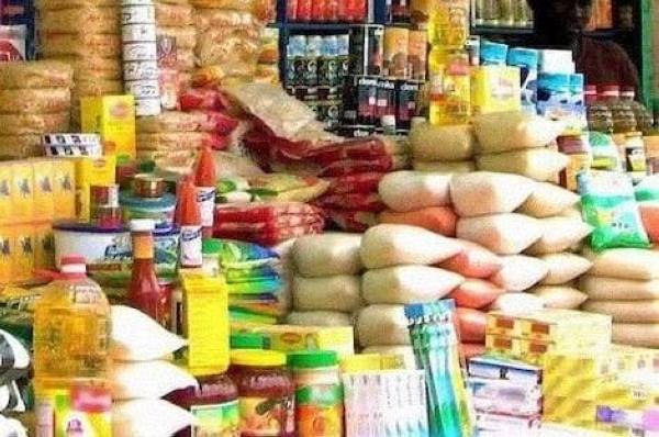 حجز أطنان من المواد الغذائية الفاسدة في الناظور
