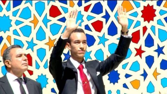 صاحب السمو الملكي ولي العهد الأمير مولاي الحسن يدشن ملعب “الأمير مولاي عبد الله” بالرباط بعد إعادة تشييده