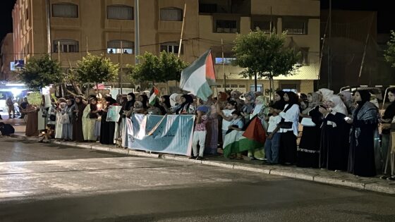 الوجديون يحتفلون بذكرى المولد النبوي متشحين بالكوفية الفلسطينية