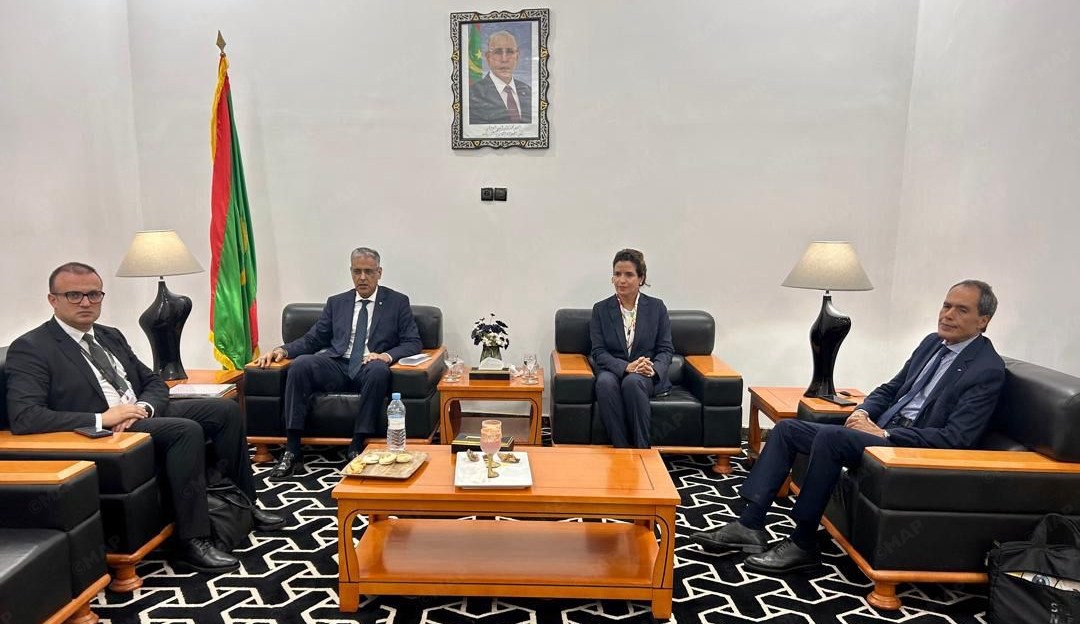 نواكشوط.. تسريع التعاون في مجالات الكهرباء والطاقات المتجددة، محور مباحثات بنعلي مع وزيرالطاقة والنفط الموريتاني
