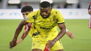 البطولة.. المغرب الفاسي يتعادل مع ضيفه النادي المكناسي