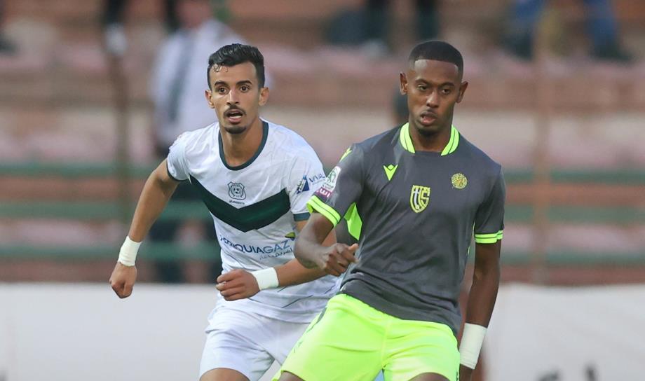 في مباراة عرفت 3 بطاقات حمراء..اتحاد تواركة يتعادل مع ضيفه أولمبيك الدشيرة
