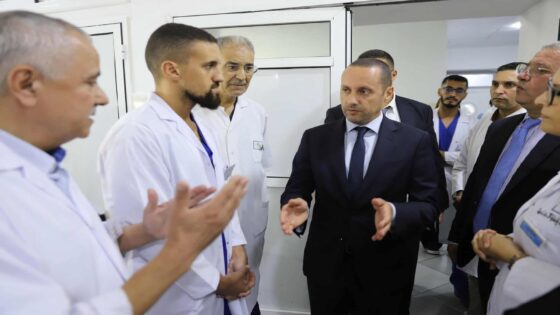 التهراوي يتفقد مؤسسات صحية قائمة وأخرى في طور الإنجاز بإقليمي الناظور والدريوش