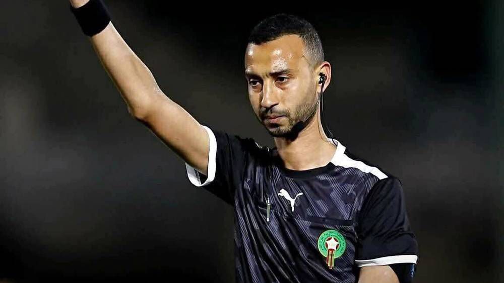 توقيف السوردي لمباراتين وباسلام لثلاث مباريات بعد الأخطاء التحكيمية في الكلاسيكو