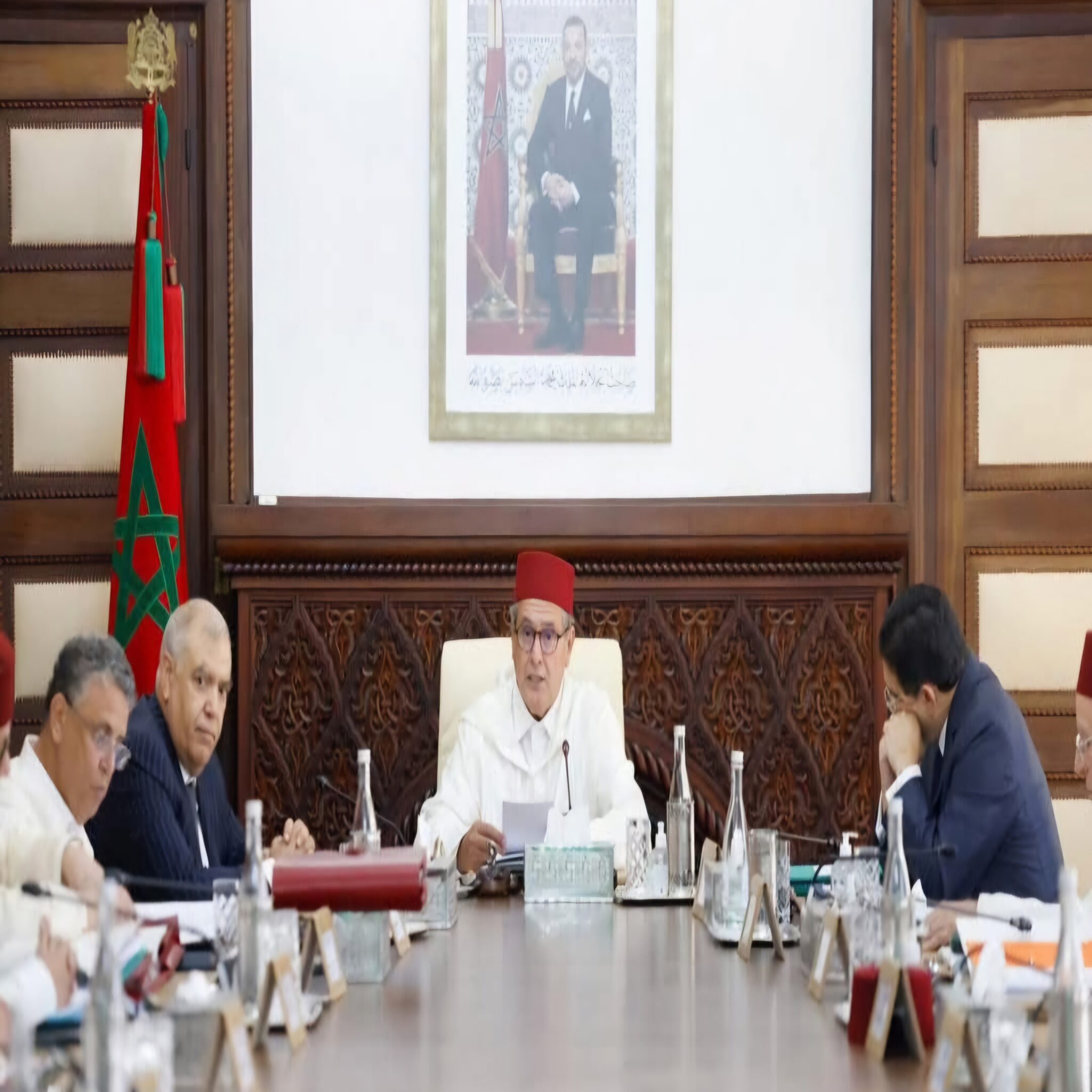أخنوش: الحكومة تعلن تجاوبها مع مطالب التعبيرات الشبابية واستعدادها للحوار والنقاش من داخل المؤسسات والفضاءات العمومية