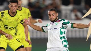 البطولة.. الرجاء الرياضي يتعادل مع ضيفه المغرب الفاسي
