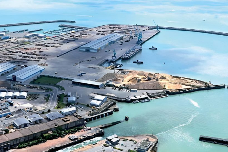 ميناء الناظور غرب المتوسط.. اتفاق بين “مرسى المغرب” و”CMA CGM” لاستغلال محطة الحاويات الغربية