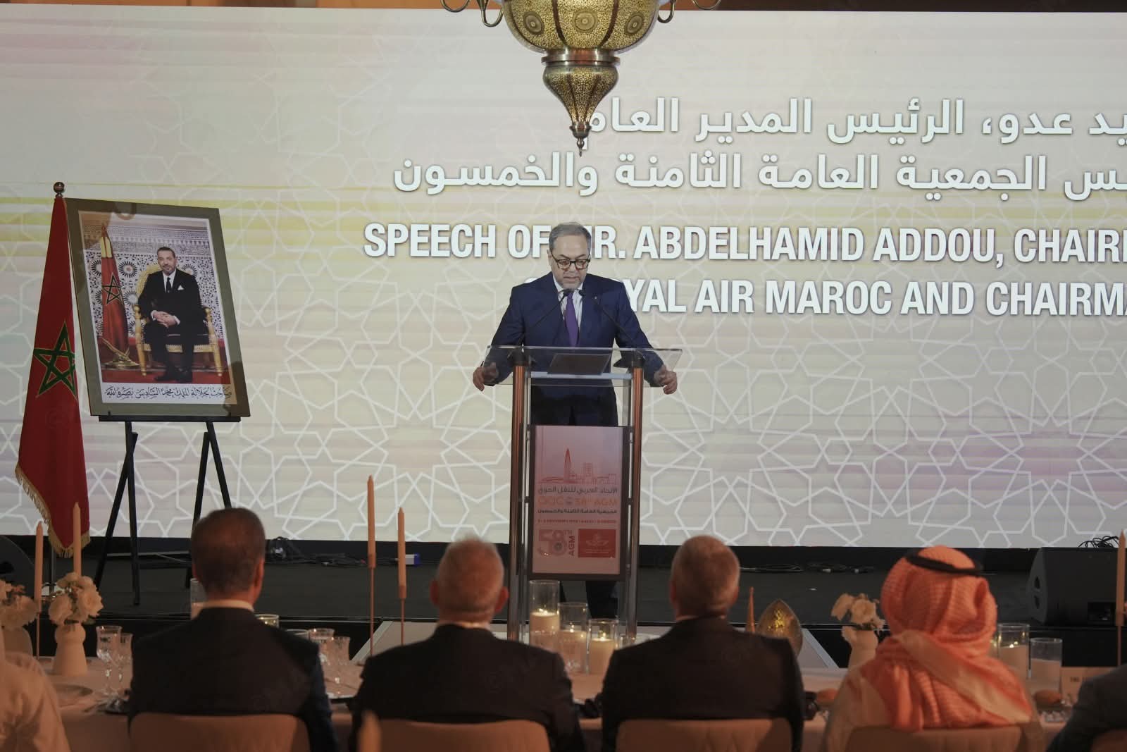 الرباط.. الرئيس المدير العام للخطوط الملكية المغربية يدعو إلى بناء منظومة طيران عربية مرنة ومسؤولة وتنافسية