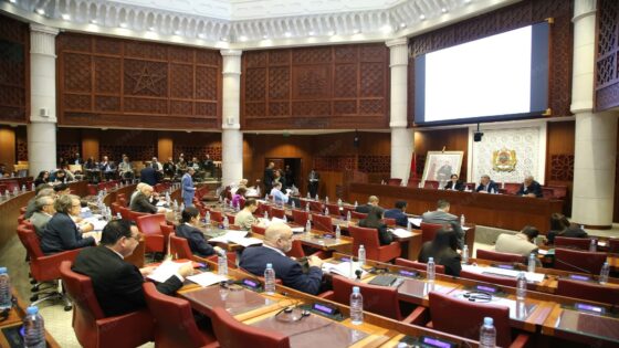 مجلس النواب.. لجنة المالية والتنمية الاقتصادية تصادق على الجزء الأول من مشروع قانون المالية لسنة 2026