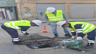 كازا.. تدخلات ميدانية بسباتة لتنظيف وصيانة شبكة التطهير السائل استعدادا لموسم الأمطار (فيديو)