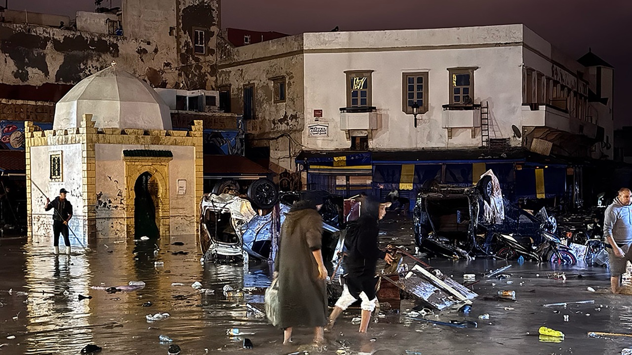 آسفي: اجتماع طارئ لتفعيل التدابير الاستعجالية للحد من آثار الفيضانات