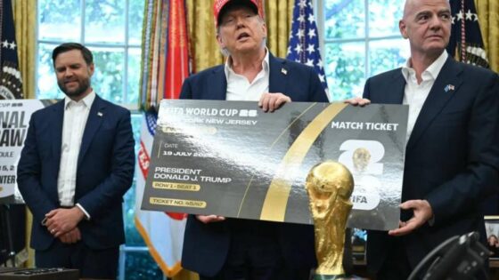 بحضور ترامب.. تحديد موعد إجراء قرعة مونديال 2026