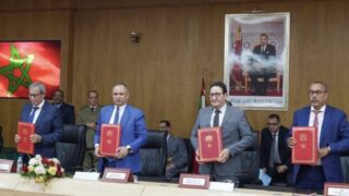 توقيع ثلاث اتفاقيات لتطوير البنيات التحتية اللوجستية والتجارية بجهة الداخلة–وادي الذهب